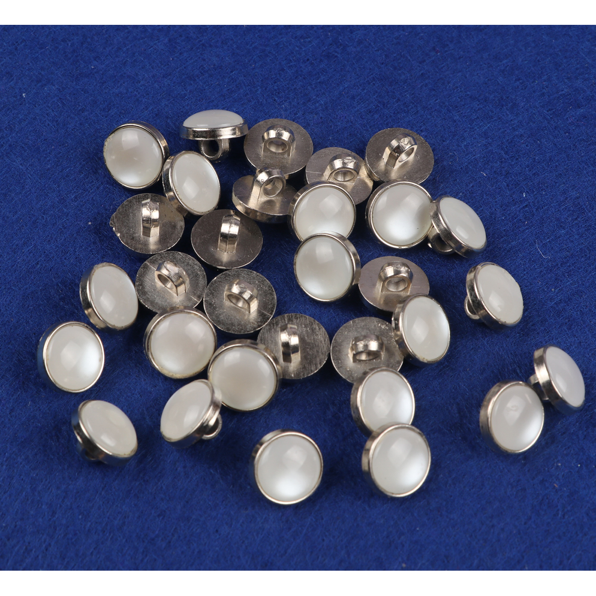 50pcs Plastic Rhinestones Resin Button 12mm-Clear BU010